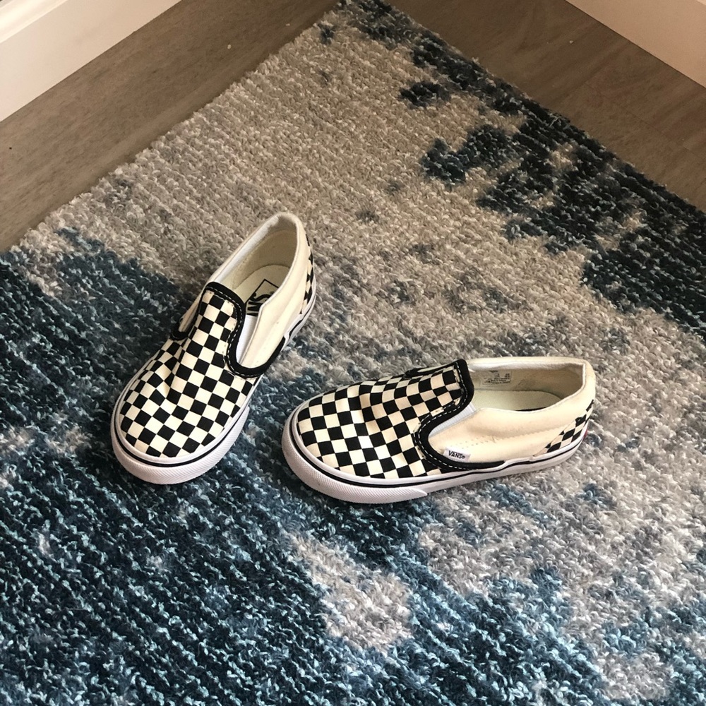 Kids Checker Vans!